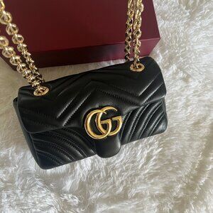 GUCCI small GG Marmont Shoulder Bag in black